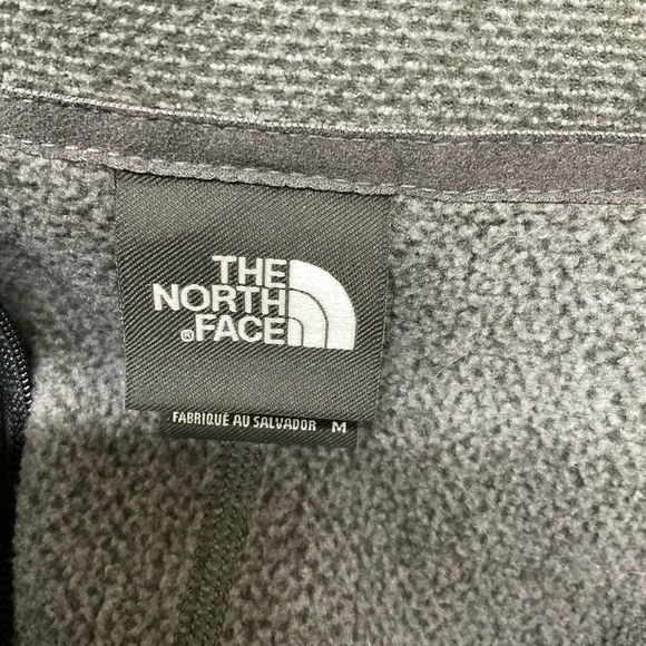 The North Face Men's Gray Fleece Long Sleeve 1/4 Zip Jacket Size M - Picture 7 of 11